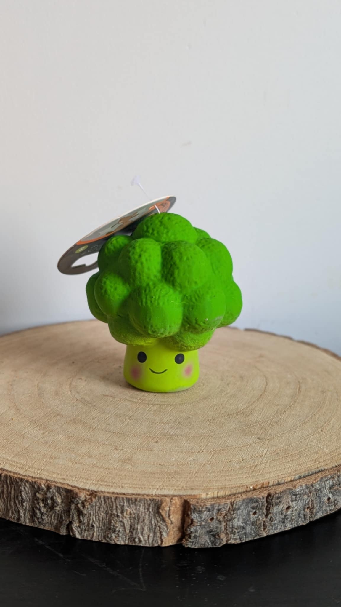Petface foodie faces latex toy - Brocolli