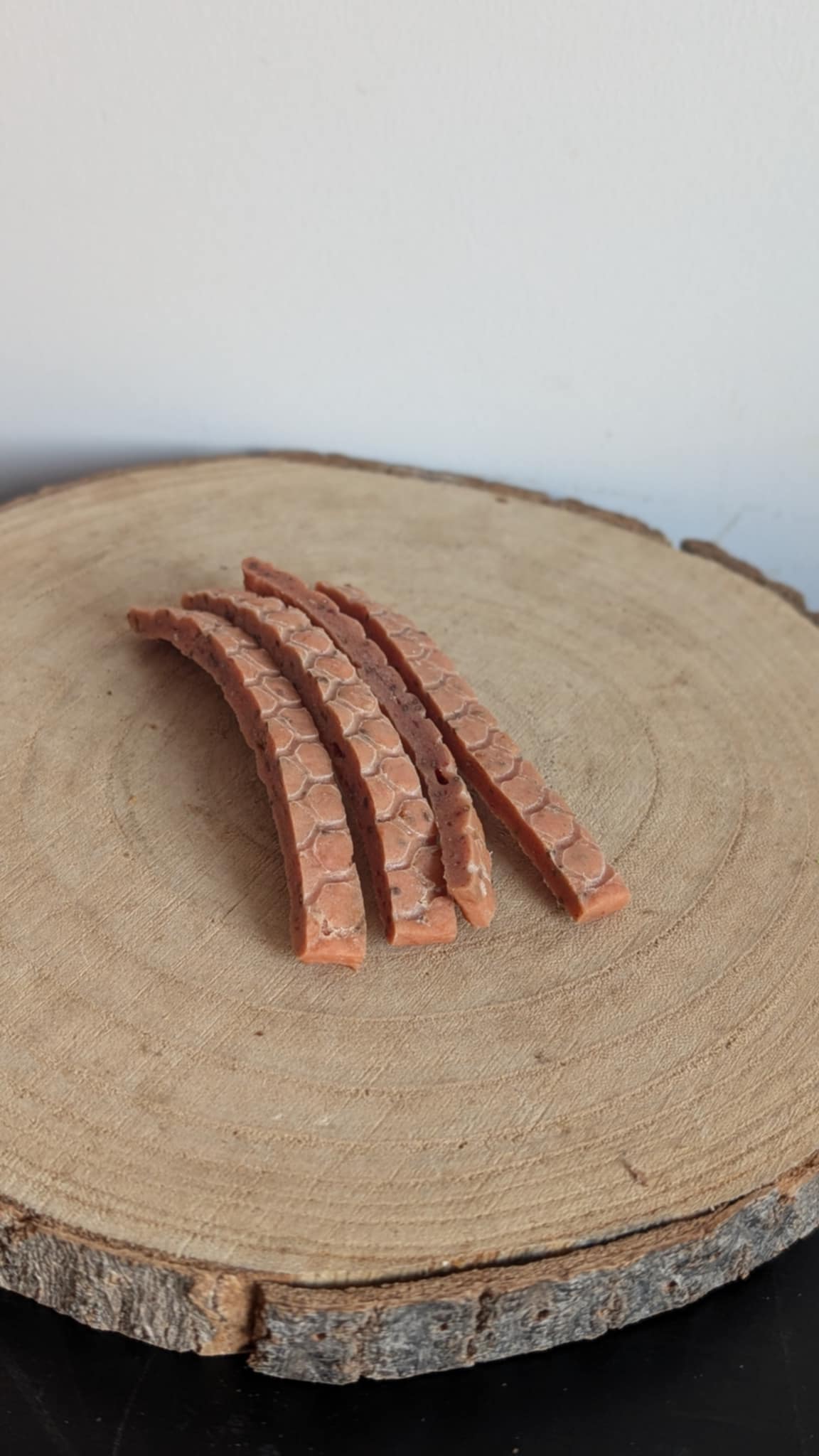Rabbit & Cranberry strip