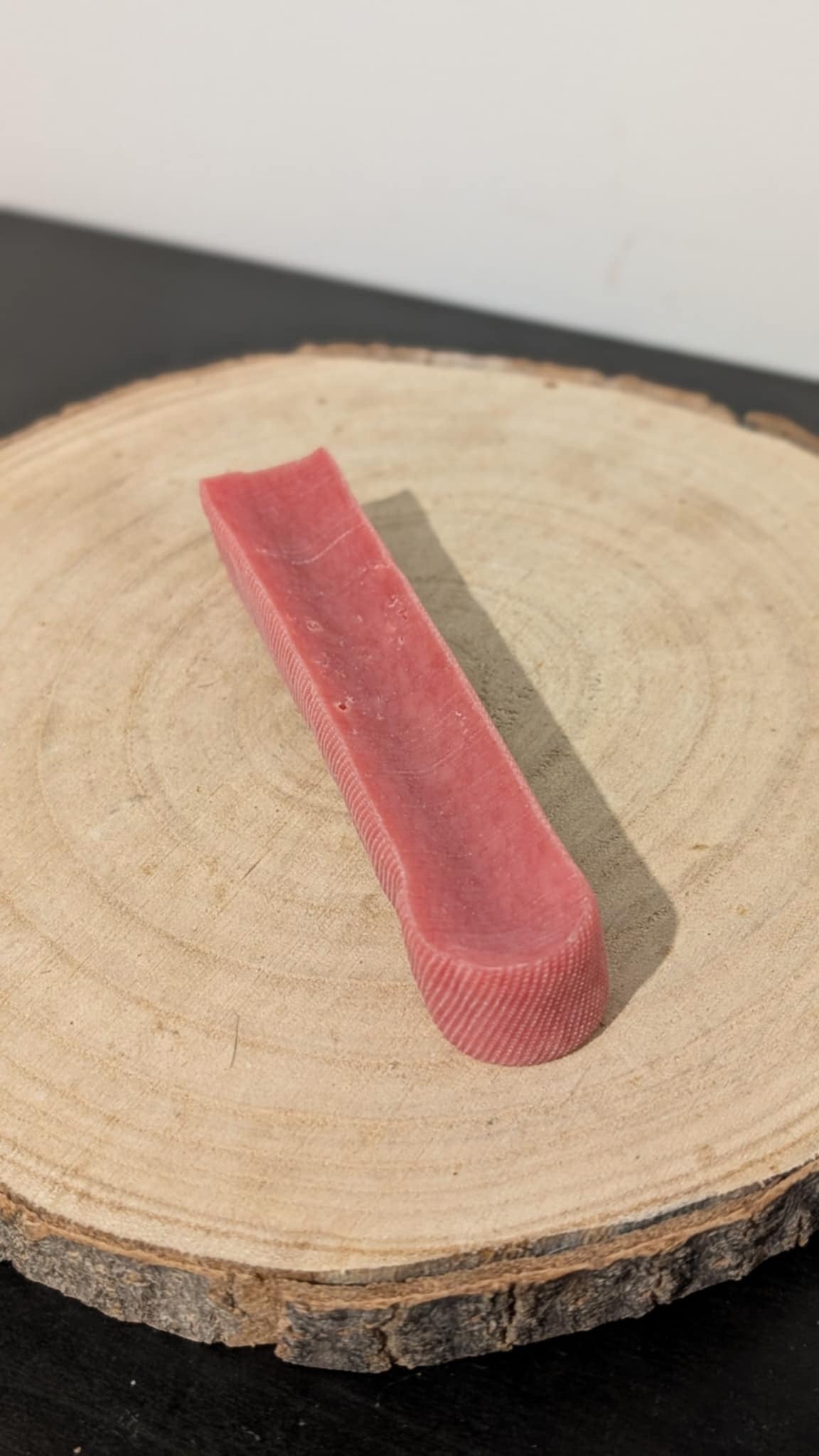 Strawberry yak - Medium