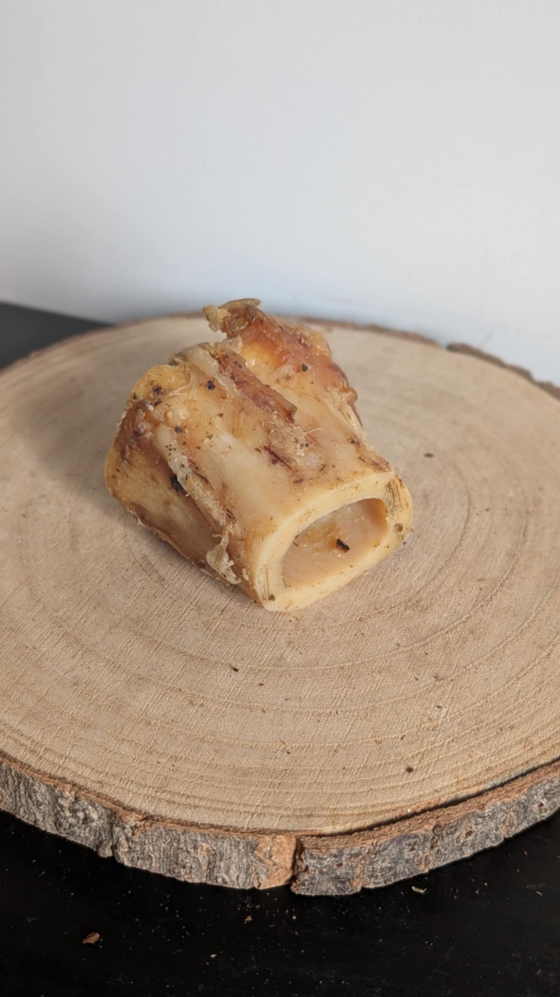 Hollow marrow bone