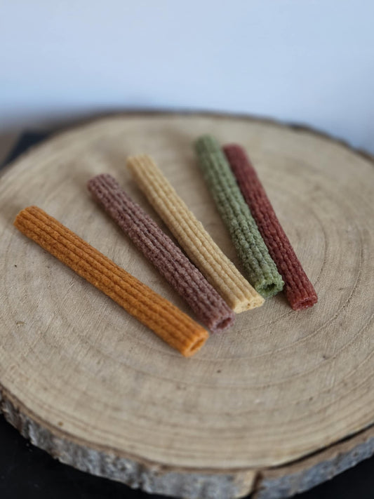 Chicken & veg puffed stick