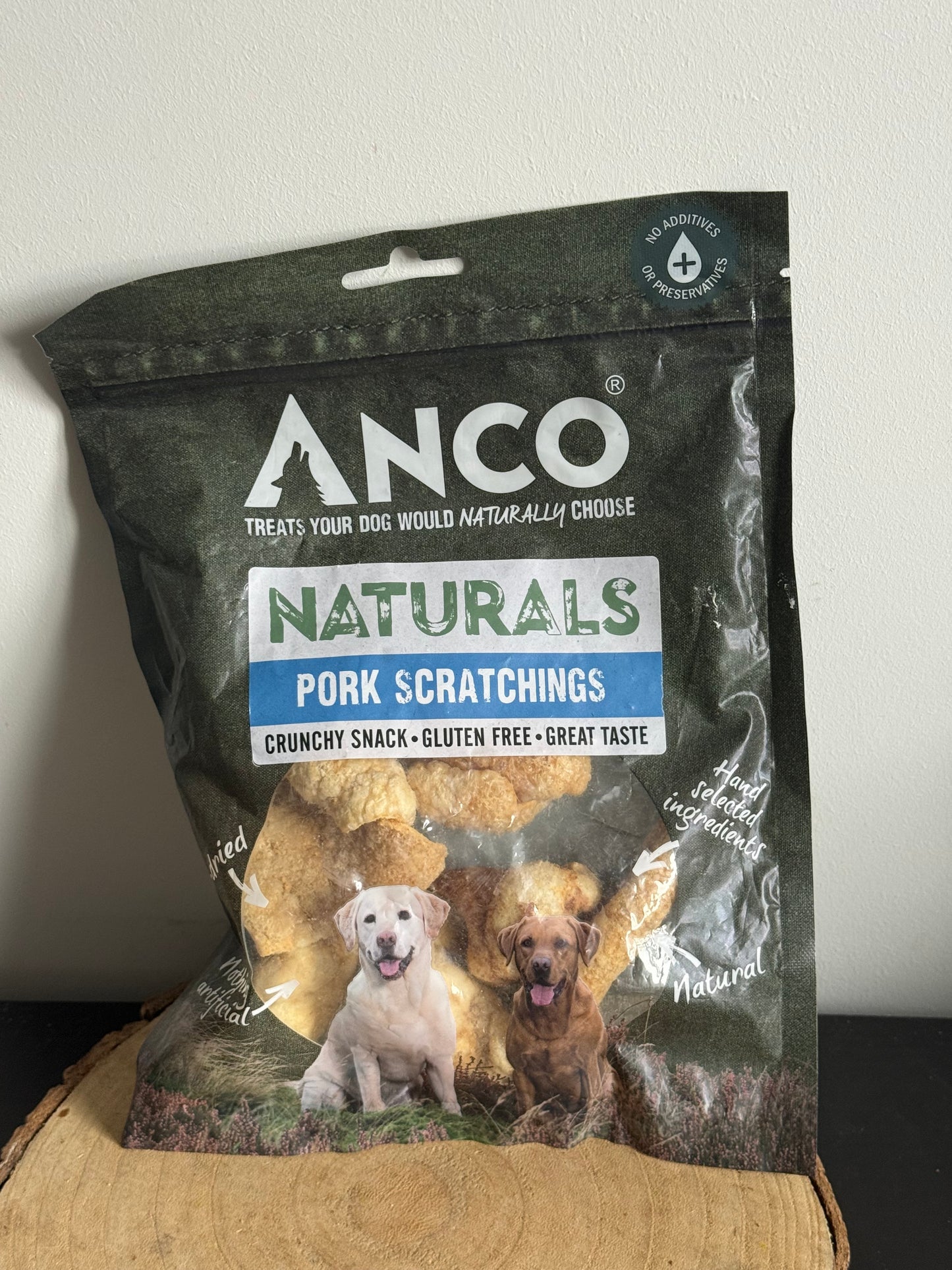 Anco pork scratchings