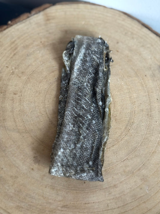 Fish skin flattie